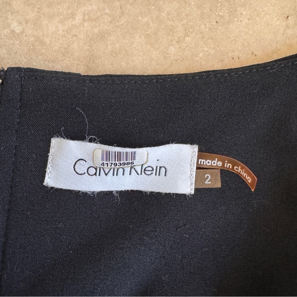 Calvin Klein Black Zipper Embellished Sleeveless Sheath Women Size 2 Knee Length - Picture 15 of 16